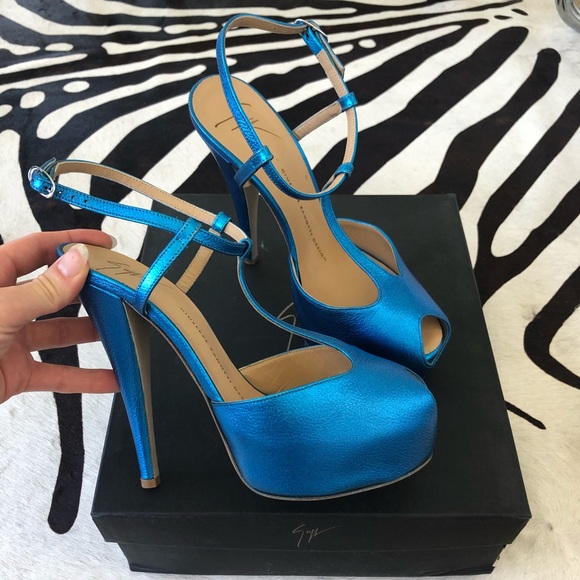 Giuseppe Zanotti Shoes - Giuseppe Zanotti Metallic Platform Heels 38/7.5